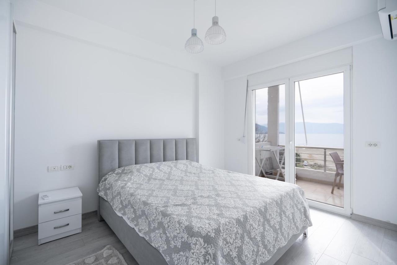 Apartment In The Village With A Sea View Vlorë Esterno foto